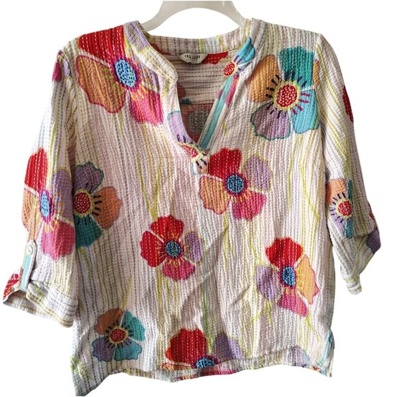 Tru Luxe Jeans Large, XL Blouse Top, Flower Boho Art to Wear Roll Tab Sleeve - Picture 1 of 7